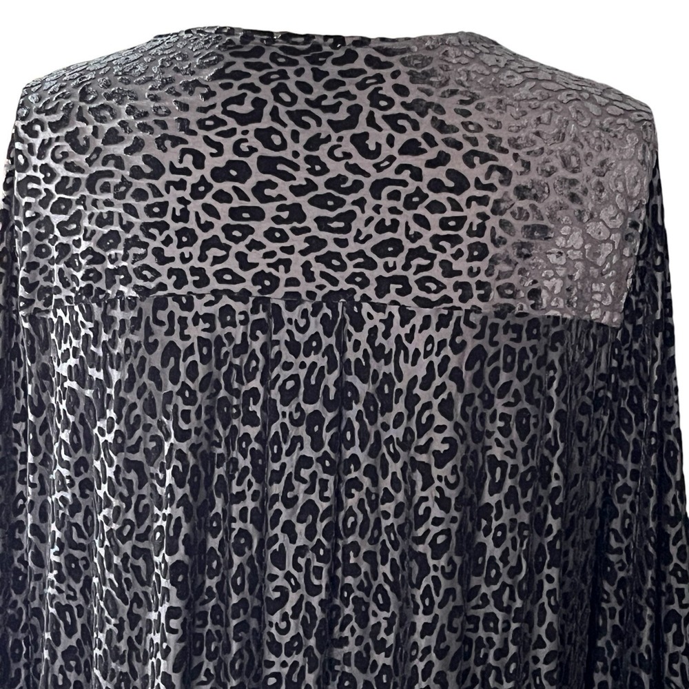 The Limited Womens Sz 2X Velvet Burnout Blouse Leopard Print Top Boho Chic - Picture 6 of 11